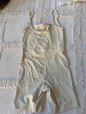 Aritzia Wilfred Free Cream Tank Romper